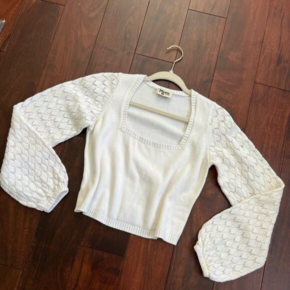Show Me Your MuMu White Cropped Sweater Size XS - Picture 11 of 14